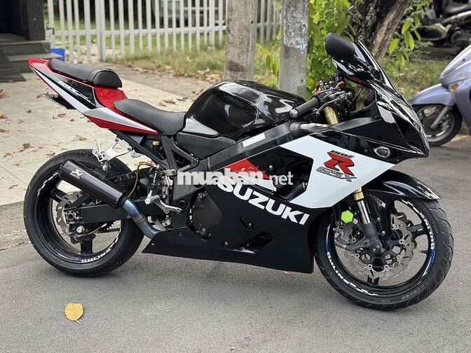 Suzuki GSX R1000 Đen, Đỏ, Trắng