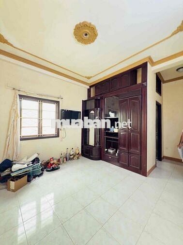 Bán nhà khu biệt thự Bình Hưng, 6x20 shr giá mềm chỉ 15.5 tỷ TL.