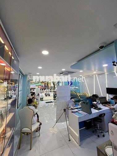 CHO THUÊ MẶT BẰNG VĂN PHÒNG ĐẠI DIỆN LÊ THÁNH TÔN Q1,25m2 40tr/tháng .