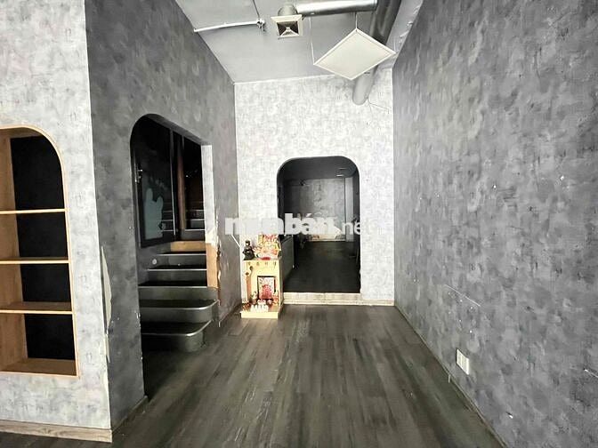 Cho Thuê Nhà Mặt Tiền Kinh Doanh 774 Trần Hưng Đạo Vị Trí Sầm Uất 40Tr