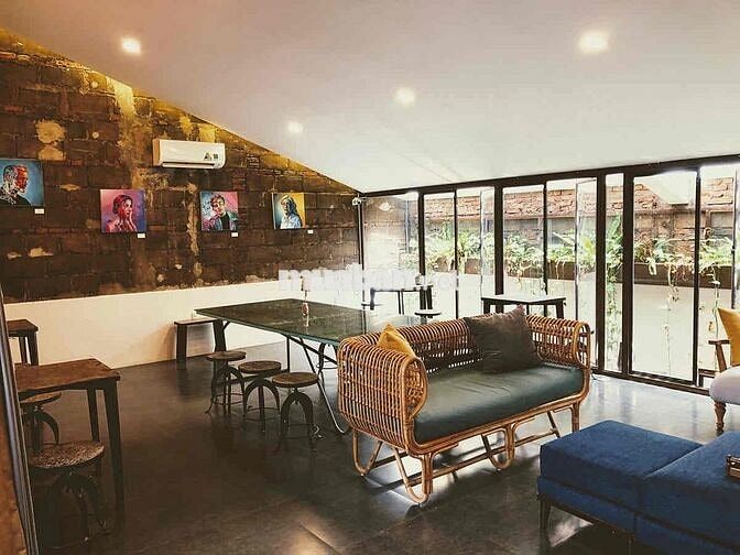 LẦU 2 KHU CHUNG CƯ TRẦN HƯNG ĐẠO GẦN BÙI VIỆN QUẬN 1