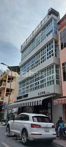 25 Tỷ - Bán gấp Siêu Phẩm nhà MT ngang 9,3m Phường Bến Thành - Quận 1