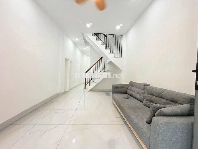 🔥nhà 3 tầng hẻm 5m CMT8 - Phạm Văn Hai kế quận 3 28m2 chỉ 4 tỷ nhỉnh