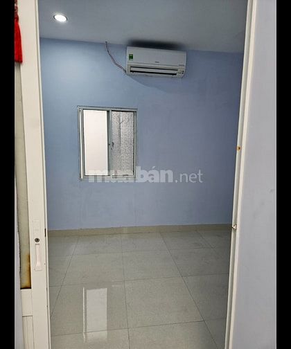 Bán nhà 28m2 hẻm 345 Trần Hưng Đạo Q1 giá cực tốt chỉ 5,5 tỷ.
