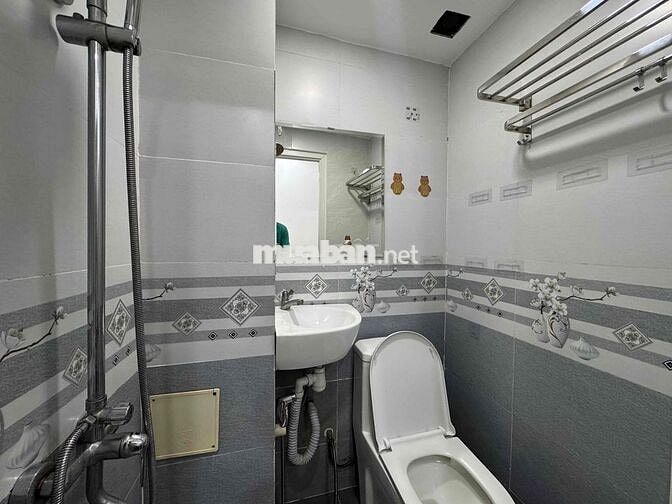 🏡Trống sẵn gác máy giặt riêng cửa sổ 5,XX Ngay chợ Nguyễn Văn Trỗi Q3✅