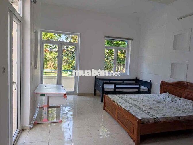 🏡🏡CHO THUÊ NHÀ 2 TẦNG 3 PHÒNG NGỦ KHU MỸ AN - GẦN SÔNG CHƯƠNG DƯƠNG