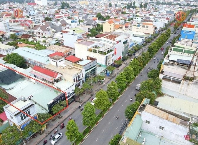 Bán nhà mặt tiền đường Đồng Khởi sổ hồng riêng gần 1000m2 giá 75 tỷ
