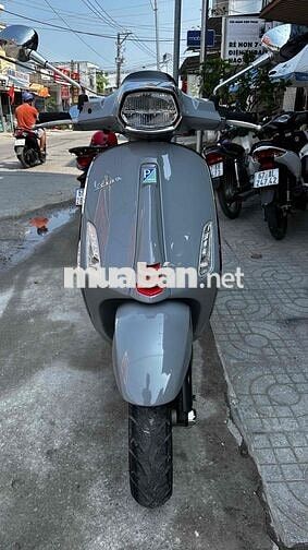Piaggio Vespa 125 ABS 2020 Ghi 1000km 92%
