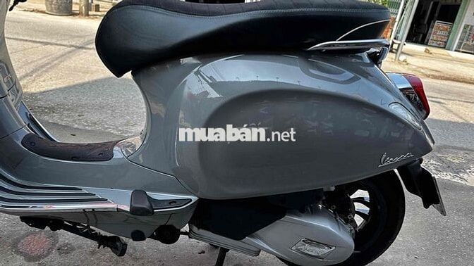 Piaggio Vespa 125 ABS 2020 Ghi 1000km 92%