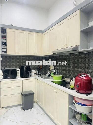 5.78 TỶ – 22M2 – 5 TẦNG – 3 NGỦ – NGÕ NÔNG THOÁNG – MINH KHAI