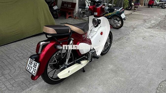 Super Cup 50cc 2025 Đỏ trắng ( hỗ trợ góp )