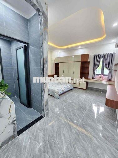 nhà hoàn thiện sổ hoàn công.full nội thất.đối diện công viên