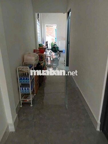 Bán gấp căn nhà cấp 4 - giá 800Triệu