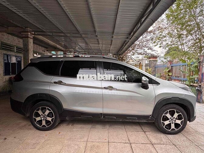 Mitsubishi Xpander Cross 2021 Bạc 10000 km