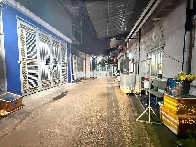 Bán nhà lô góc gần Trường Chinh – ngang 4.8m hiếm – giá chỉ 3 tỷ