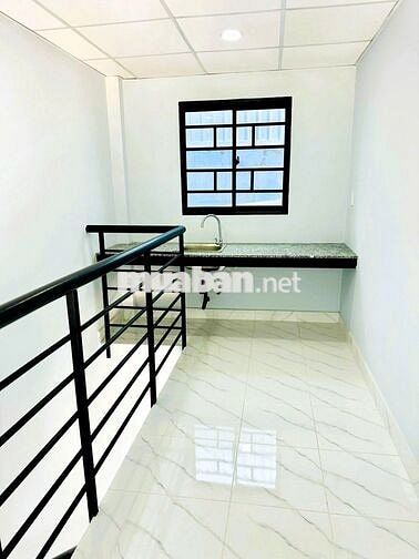 Cho thuê nhà mới gần Đại học Ngân Hàng tiện kinh doanh và ở