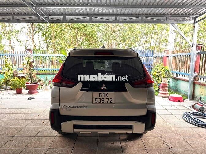 Mitsubishi Xpander Cross 2021 Bạc 10000 km