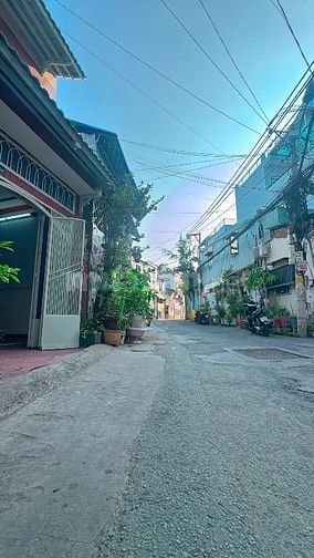 HXH 314/ Âu Dương Lân Phường Chánh Hưng HCM