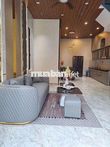 SIÊU PHẨM NHÀ 3 MÊ MỚI 100% K80 TÔN ĐỨC THẮNG GIÁ SỐC