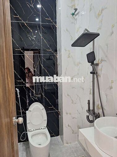 SIÊU PHẨM NHÀ 3 MÊ MỚI 100% K80 TÔN ĐỨC THẮNG GIÁ SỐC