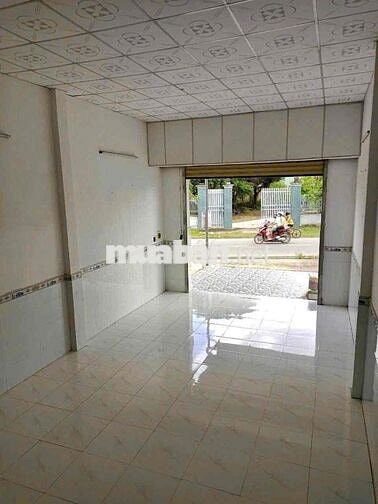 Bán Đất Thổ Cư Mặt Tiền Tặng Nhà Xưởng lớn