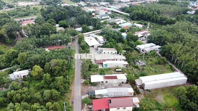 ĐẤT RẺ GIÁ CHỈ 320TR SÁT KCN BECAMEX ĐẦU TƯ XÂY TRỌ CÓ DÒNG TIỀN ỔN
