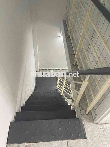cho thue dt 4x11-1lau-2p kin-1wc dien chinh nuoc sach ấp-2vlb.