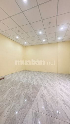  nhà góc hai mặt tiền CX Lữ Gia Q11, 4 x 20m . 3 Lầu Giá : 35 triệu 