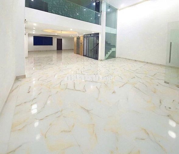 Nhà VIP Đặng Văn Ngữ , 6 Lầu , hầm thang máy, sàn suốt DTSD 700m2 PCCC