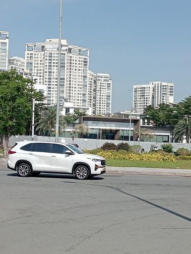 Cần bán đất mặt tiền đường đồng Văn cống LG60m.TML Quận 2 