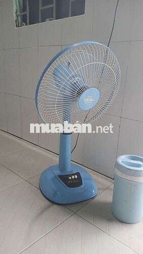 kẹt tiền bán xe, tặng quạt gió
