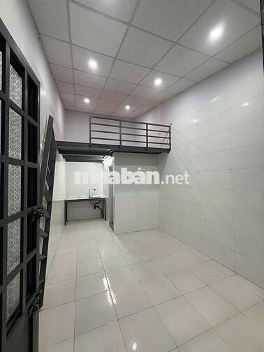 DÃY TRỌ 10 PHÒNG KHÉP KÍN MỚI CỨNG – NGANG KHỦNG 7M – DT 196M²