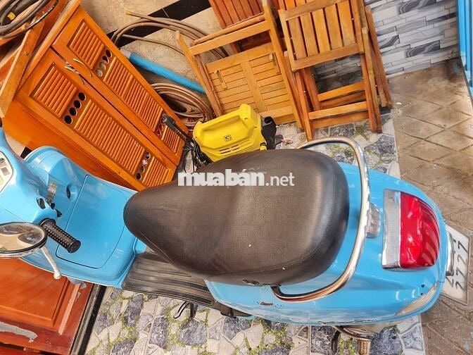 Piaggio Vespa LX 125 2010 Xanh