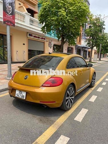 Volkswagen Beetle màu Vàng