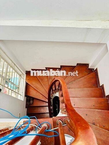 Có 102! Quan Nhân, 30m ra phố, ngõ ba gác, nhà dân 6T. 35m Chỉ 7,7 tỷ