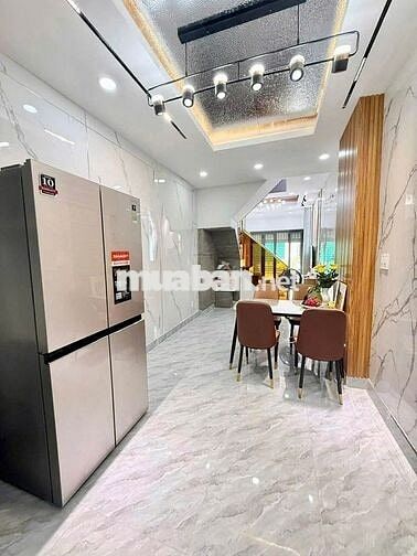 BÁN NHÀ GẤP VIP LÊ VĂN SỸ 38m2 2 LẦU ,2PN NHỈNH 5ty9 TL
