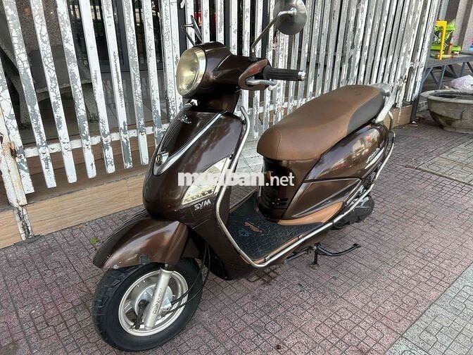 SYM Attila Elizabeth Fi biển số 63