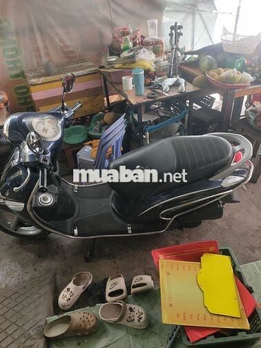 Yamaha Acruzo màu Xanh