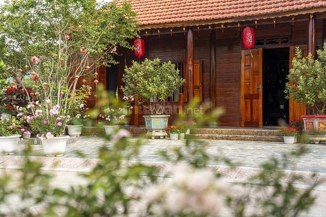 BÁN VILLA 4.000m² 882m2 đất ở –gồm  15 PHÒNG RIÊNG – TẠI ĐÀ NẴNG