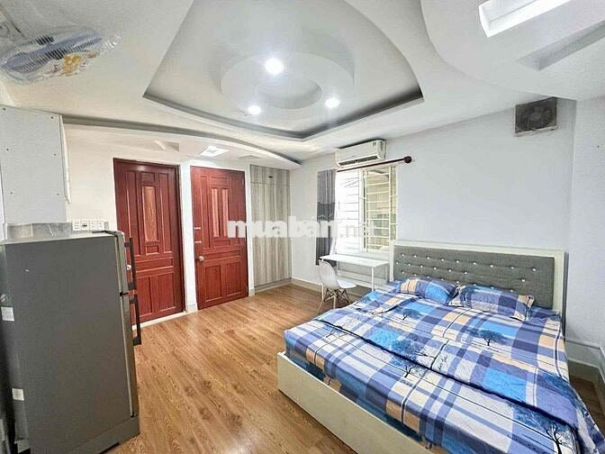 CHÍNH CHỦ CHO THUÊ STUDIO CỬA SỔ LỚN THANG MÁY HẦM XE FULL NT QUẬN 1