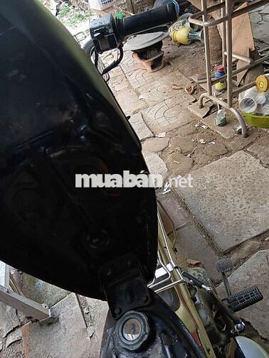 Honda Chaly màu Kem