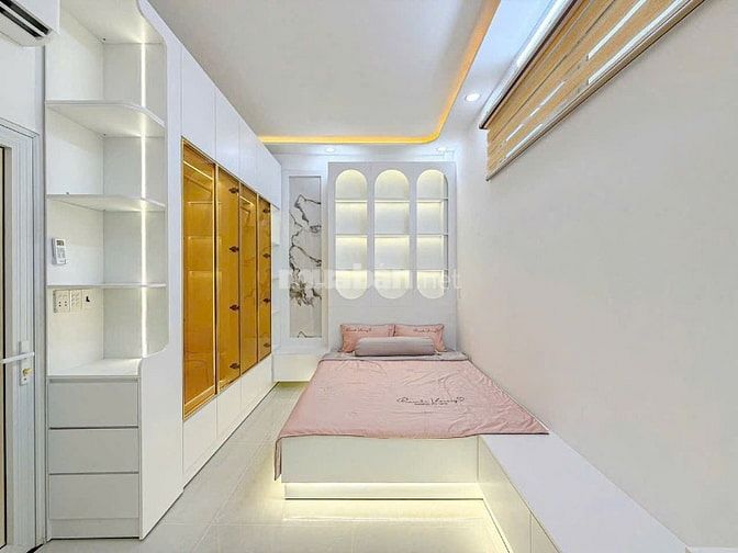 Cô Thanh bán nhà 50m2 đường Nơ Trang Long giá 3tỷ680tr quận Bình Thạnh