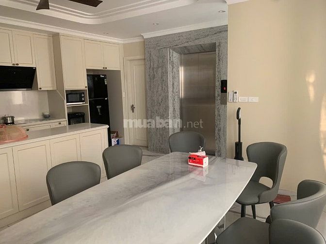 Di Sản Triệu Việt Vương 45m2*5 Tầng, Thang Máy, 17,5m2 Sân Cổng Riêng 