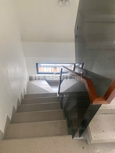 Di Sản Triệu Việt Vương 45m2*5 Tầng, Thang Máy, 17,5m2 Sân Cổng Riêng 