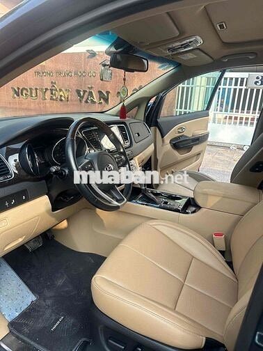 KIA Sedona 2020 Premium Xăng Xanh 37000 km