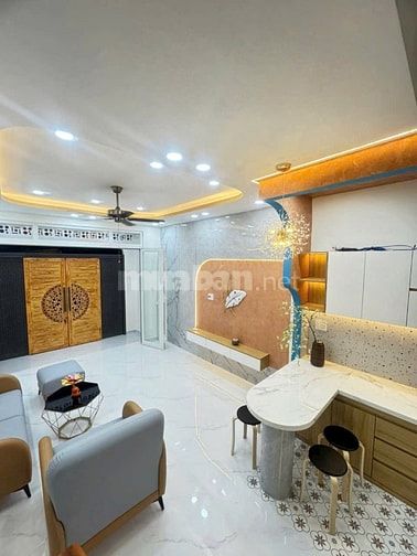 Bán nhà Trương Quốc Dung, PN 1 tỷ 780 34m2 1T1L sổ hồng riêng 3Pn