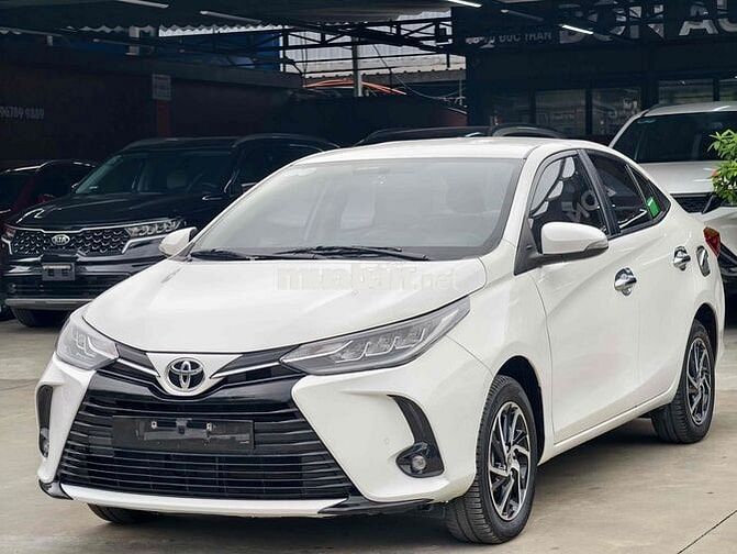 Toyota Vios 2022 G 1.5 CVT - 50000 km màu trắng