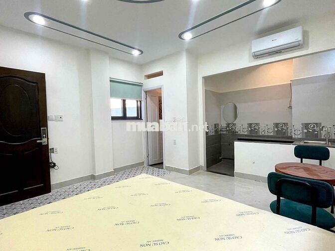 STUDIO CỬA SỔ TRỜI FULL NỘI THẤT SIÊU ĐẸP - 15P QUA CẦU CHÀ VÀ Q5