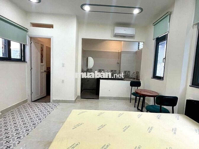 STUDIO CỬA SỔ TRỜI FULL NỘI THẤT SIÊU ĐẸP - 15P QUA CẦU CHÀ VÀ Q5