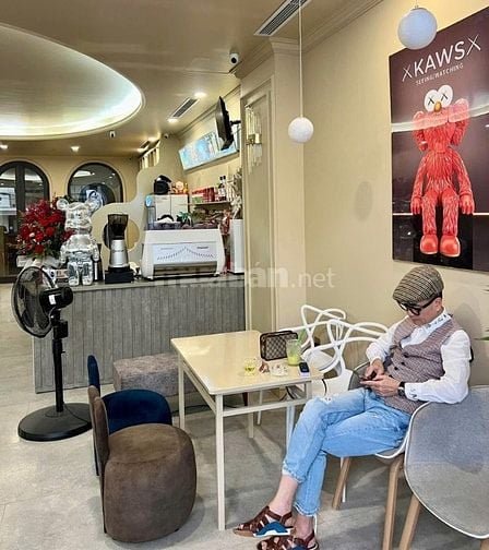 Chính chủ cho thuê văn phòng tầng 1 nhà số 86 ngõ 279 phố Đội Cấn